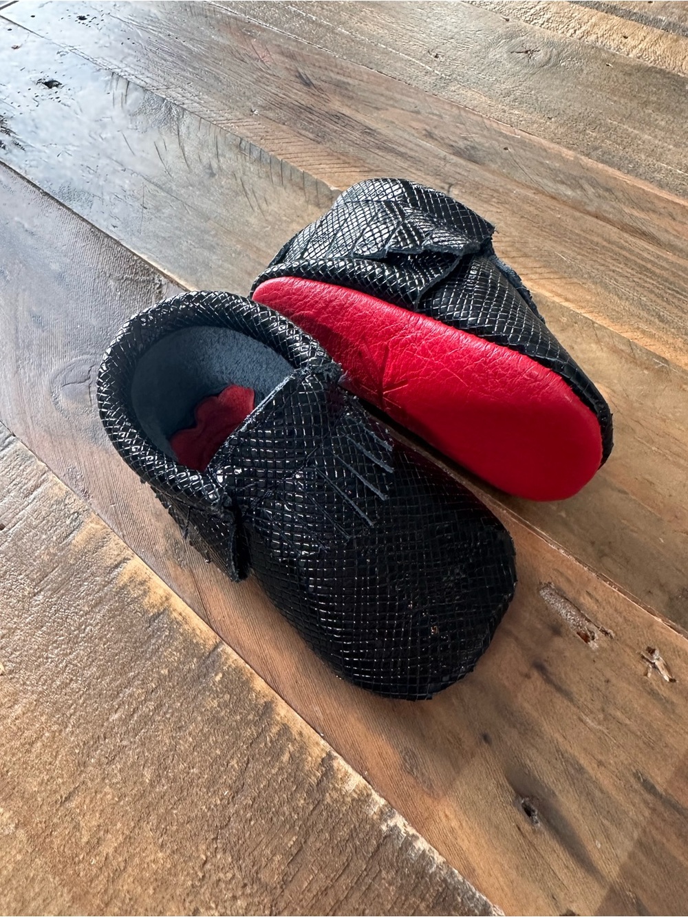 Freshly Picked Black Moccasin Baby Shoes with Red Sole